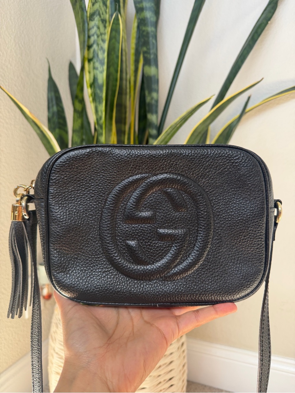 Gucci Black Pebbled Leather Soho Crossbody with Tassel